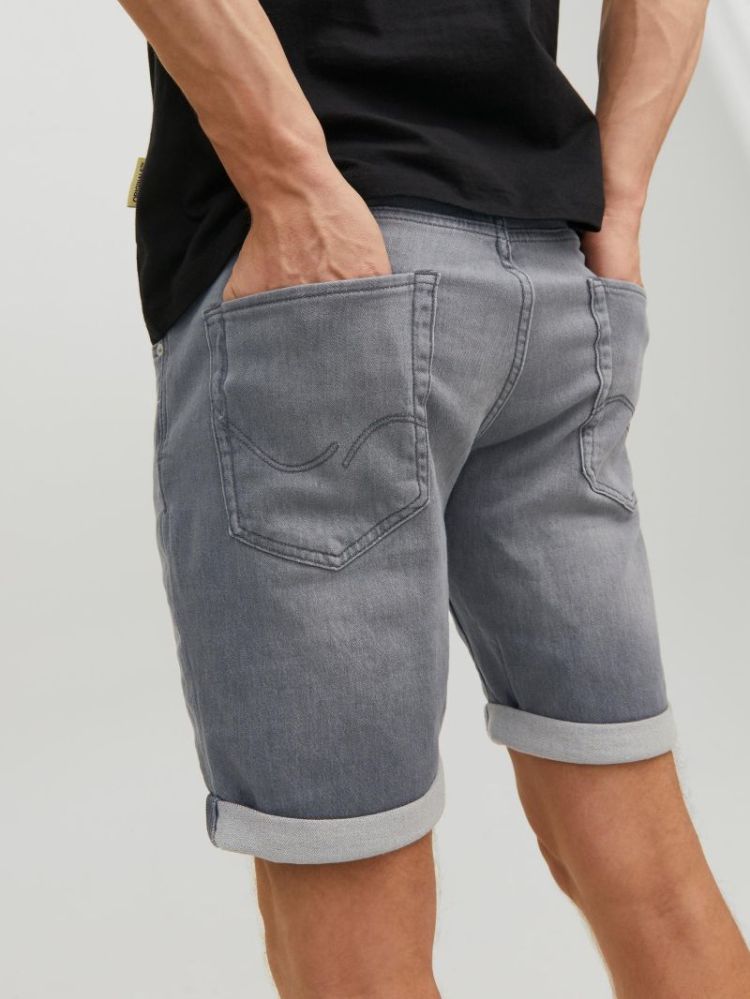 GREY DENIM