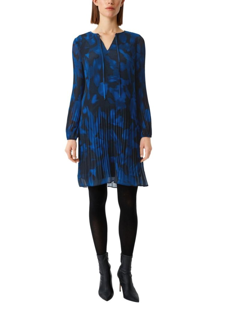 BLACK/BLUE